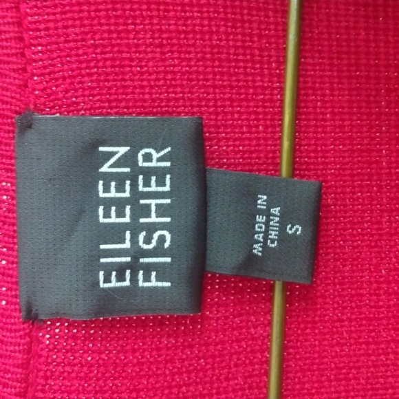 EILEEN FISHER RED BUTTON FRONT CARDICOAT AND TOP SIZE SMALL - Picture 3 of 12